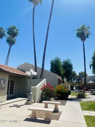 Photo #3: 6400981 Listing