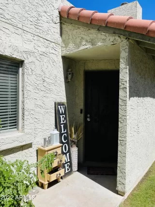 Photo #4: 6400981 Listing