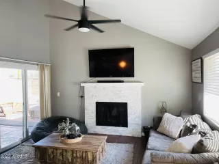 Photo #5: 6400981 Listing