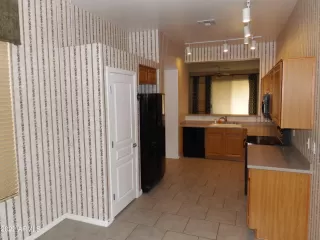 Photo #4: 6401038 Listing 