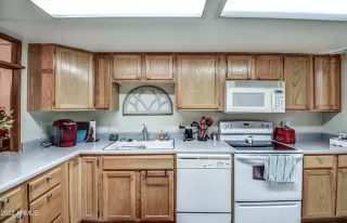 Photo #3: 6401076 Listing 