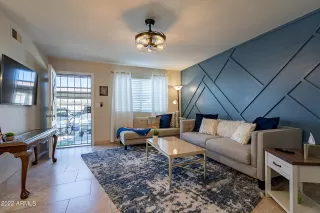 Photo #4: 6401283 Listing