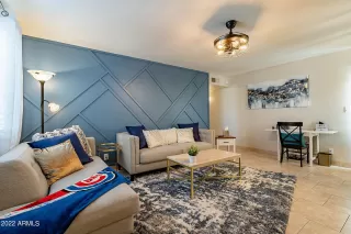 Photo #5: 6401283 Listing