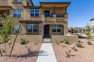 Photo #1: 6401338 Listing