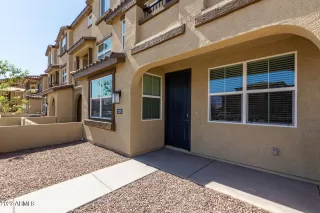 Photo #2: 6401338 Listing