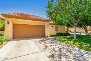 Photo #1: 6402425 Listing