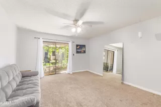 Photo #2: 6402713 Listing 