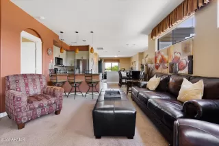 Photo #3: 6402728 Listing 