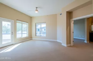 Photo #4: 6402851 Listing 