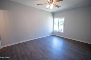 Photo #5: 6402897 Listing 