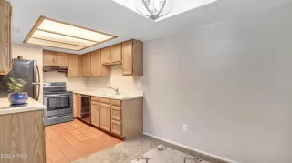 Photo #1: 6402986 Listing 