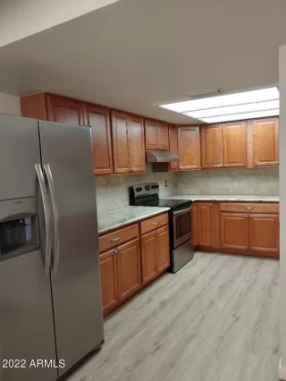 Photo #6: 6403033 Listing 