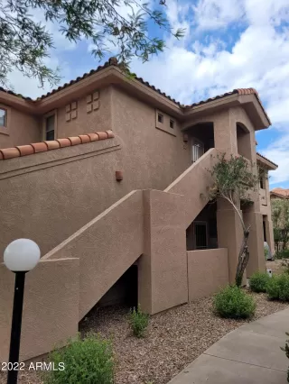 Photo #3: 6403056 Listing