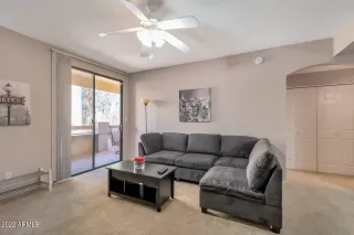 Photo #2: 6403252 Listing 