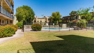 Photo #5: 6403497 Listing