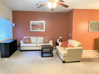 Photo #4: 6403659 Listing