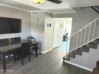 Photo #5: 6403740 Listing