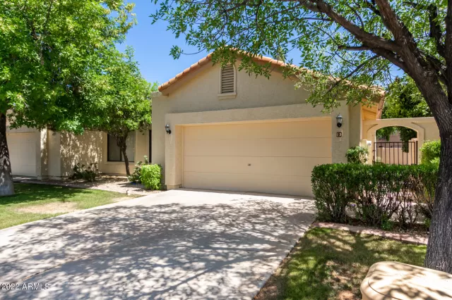 MLS: 6403929 Condo For Sale