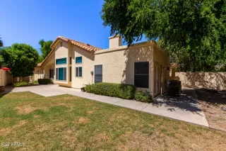 Photo #3: 6403929 Listing