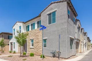 Photo #2: 6404021 Listing