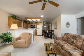 Photo #5: 6404137 Listing 