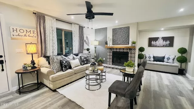 MLS: 6404361 Condo For Sale