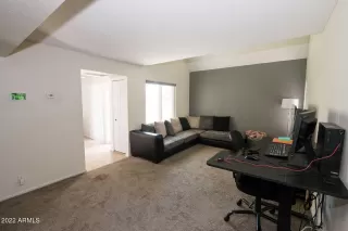 Photo #6: 6404620 Listing