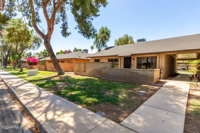 MLS: 6404801 Condo For Sale