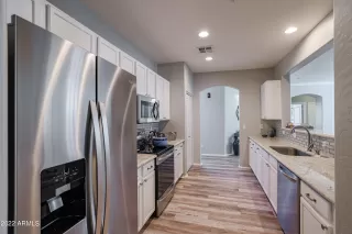 Photo #2: 6404903 Listing