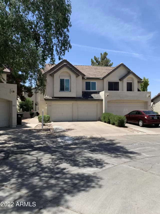 MLS: 6405103 Condo For Sale