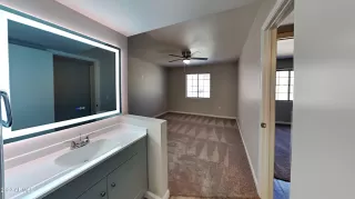 Photo #5: 6405543 Listing 