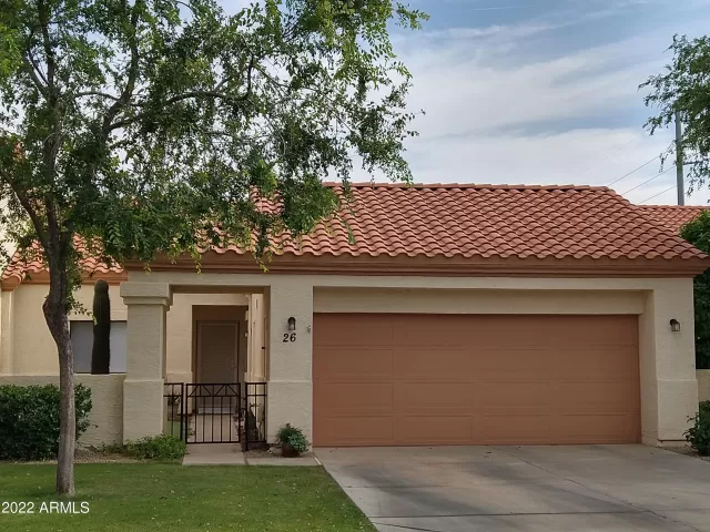 MLS: 6405696 Condo For Sale