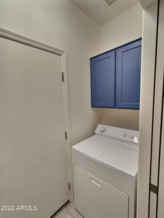 Photo #2: 6405696 Listing