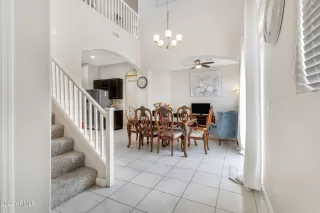 Photo #5: 6405704 Listing
