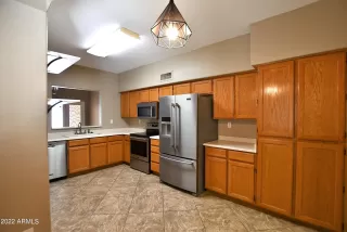 Photo #2: 6405855 Listing 