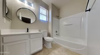 Photo #6: 6405866 Listing 