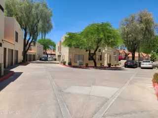 Photo #3: 6405926 Listing