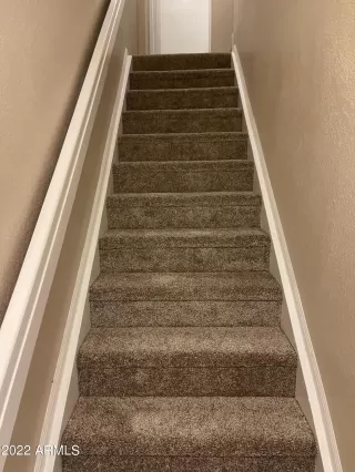 Photo #4: 6406080 Listing