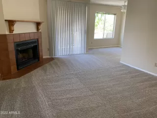 Photo #6: 6406080 Listing