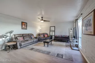 Photo #2: 6406211 Listing