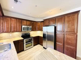 Photo #2: 6406236 Listing 