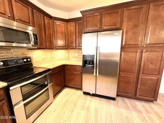 Photo #3: 6406236 Listing 