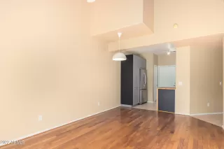 Photo #6: 6406517 Listing