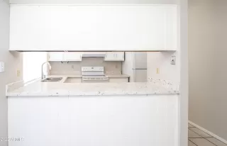 Photo #4: 6406691 Listing