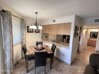 Photo #3: 6406942 Listing