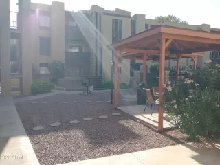 Photo #2: 6407269 Listing