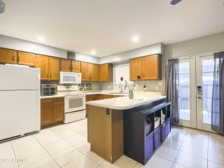 Photo #4: 6407654 Listing 