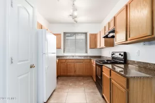 Photo #2: 6407748 Listing