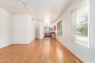 Photo #4: 6407748 Listing