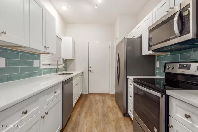 MLS: 6407773 Condo For Sale